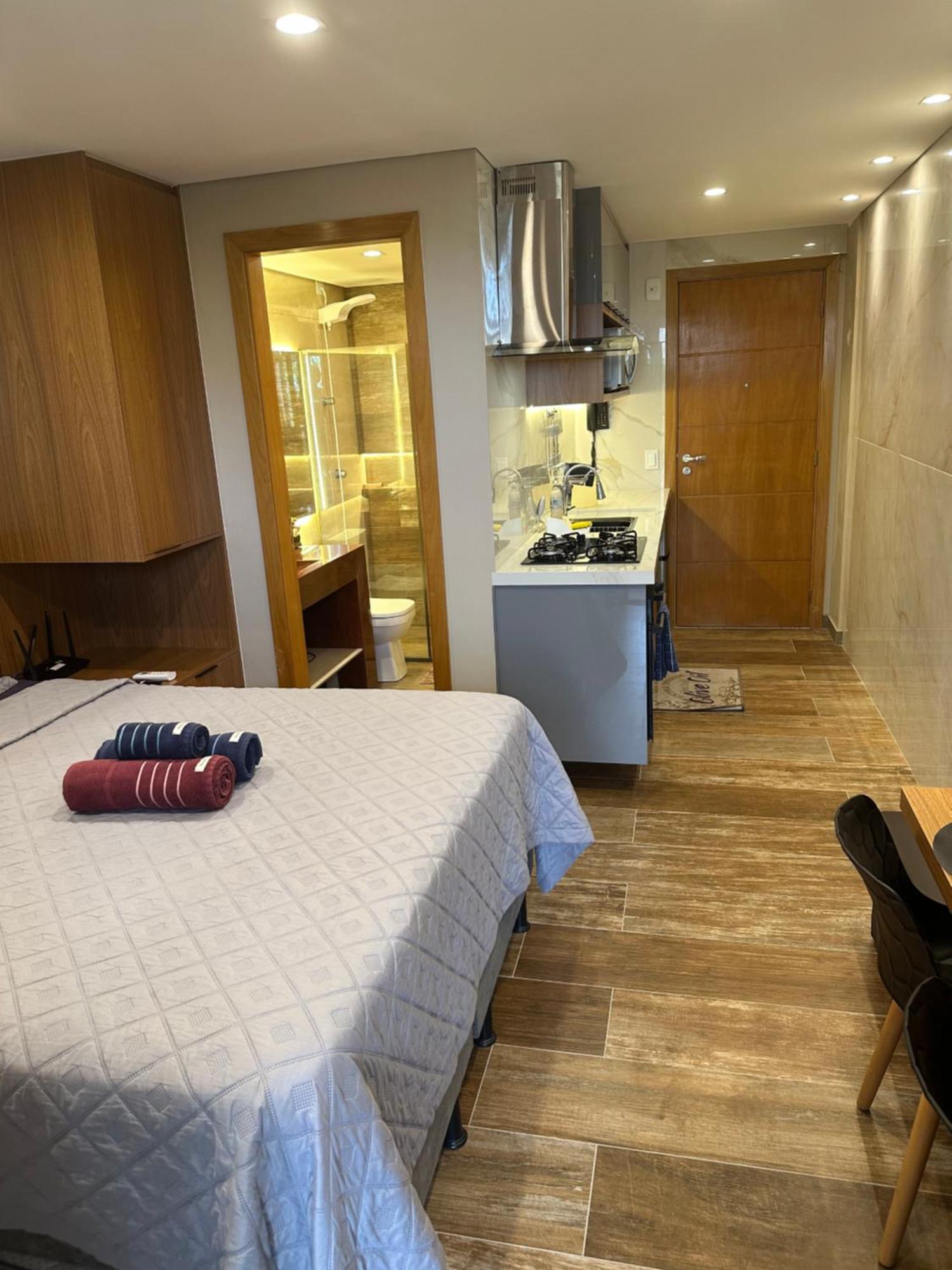 Flat No Life A Beira Apartment