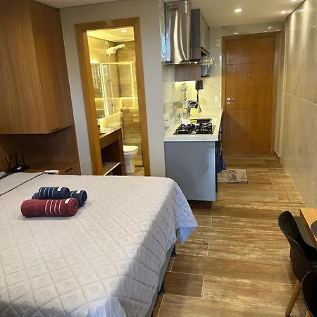 Flat No Life Resort A Beira Lago Brasilia Exterior photo